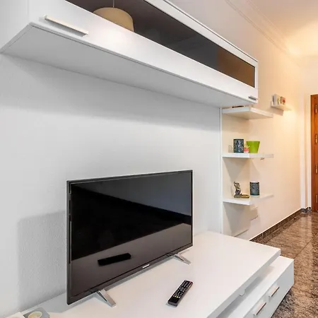 Flatguest Cicer - 3bdr + Balcony + *